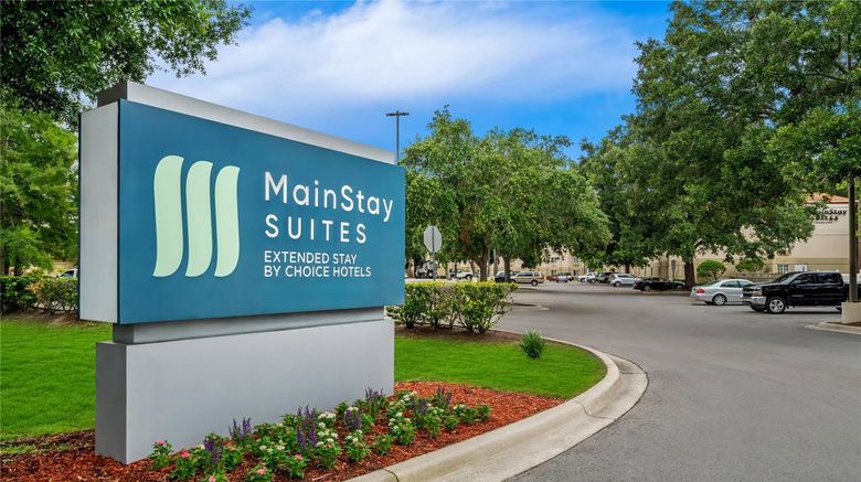 <b>MainStay Stes Orlando Altamonte Springs Exterior</b>. Images powered by <a href="https://iceportal.shijigroup.com/" title="IcePortal" target="_blank">IcePortal</a>.
