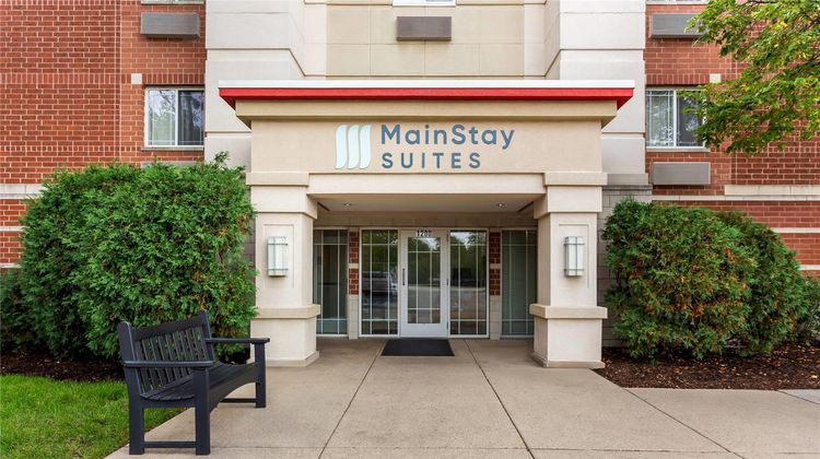 MainStay Suites Chicago Schaumburg Exterior