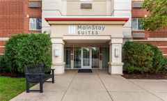 MainStay Suites Chicago Schaumburg