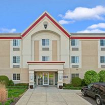 MainStay Suites Northbrook Wheeling