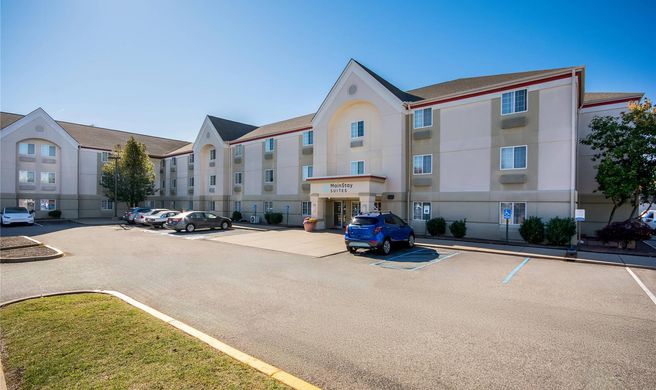 MainStay Suites Louisville/Jeffersontown Exterior