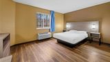 <b>Suburban Studios Charlotte Exec Park Room</b>. Images powered by <a href="https://iceportal.shijigroup.com/" title="IcePortal" target="_blank">IcePortal</a>.