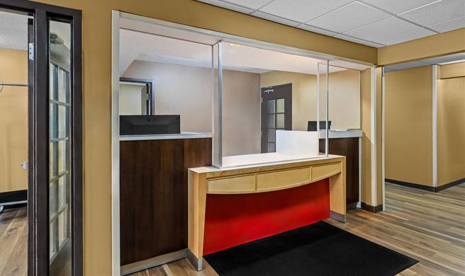 Suburban Studios Charlotte Exec Park Lobby