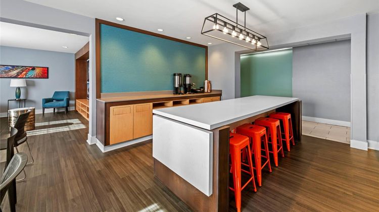 MainStay Suites Greensboro Restaurant