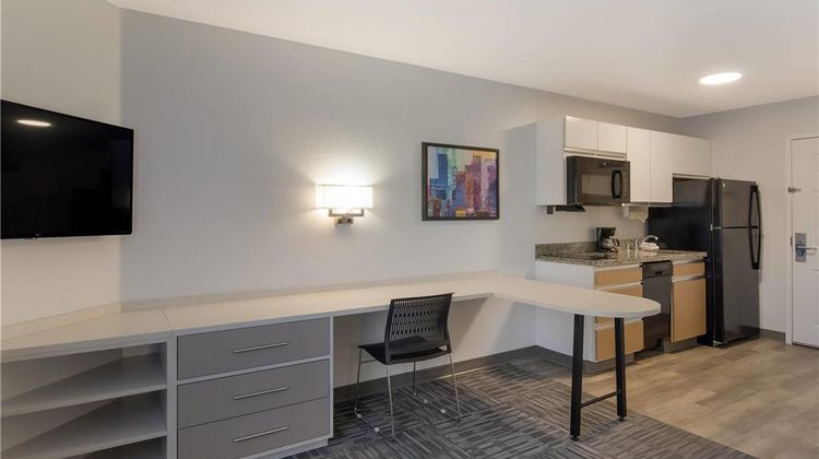 MainStay Suites Raleigh - Cary Room