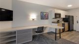 MainStay Suites Omaha Old Mill Room