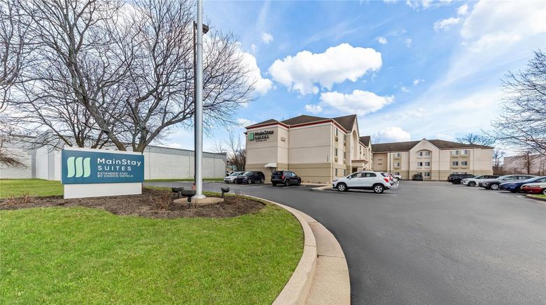 MainStay Suites Cincinnati Blue Ash Exterior. Images powered by <a href="https://iceportal.shijigroup.com" target="_blank" rel="noopener">Ice Portal</a>.