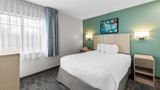 MainStay Suites Cincinnati Blue Ash Suite