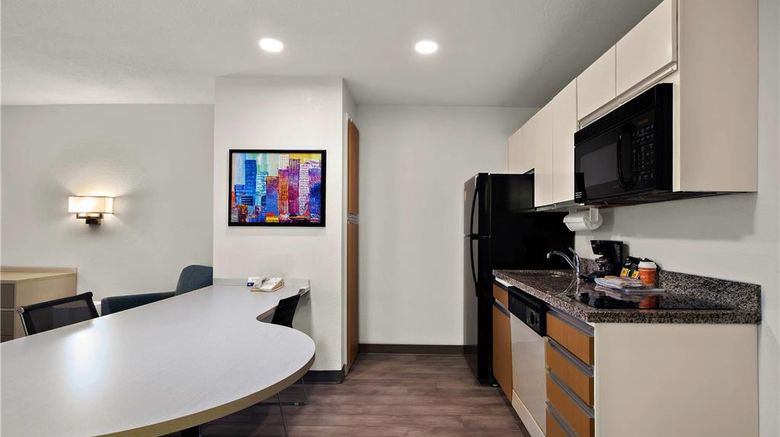 <b>MainStay Stes Salt Lake City Fort Union Suite</b>. Images powered by <a href="https://iceportal.shijigroup.com/" title="IcePortal" target="_blank">IcePortal</a>.
