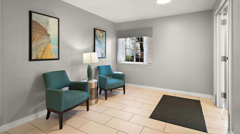 <b>MainStay Stes Salt Lake City Fort Union Lobby</b>. Images powered by <a href="https://iceportal.shijigroup.com/" title="IcePortal" target="_blank">IcePortal</a>.