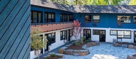 The Dorothy Motel Exterior