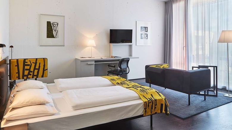 <b>LOISIUM Wine & Spa Resort Langenlois Room</b>. Images powered by <a href="https://iceportal.shijigroup.com/" title="IcePortal" target="_blank">IcePortal</a>.
