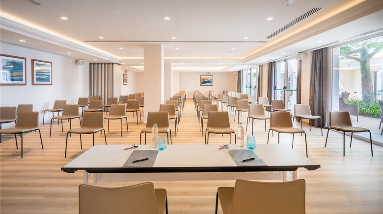 <b>Barcelo La Nucia Hills Meeting</b>. Images powered by <a href="https://iceportal.shijigroup.com/" title="IcePortal" target="_blank">IcePortal</a>.