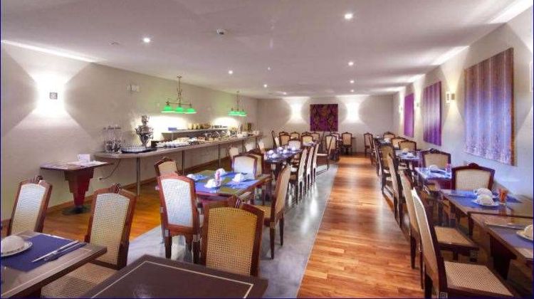 Fribourg Centre Remparts by Mercure Restaurant