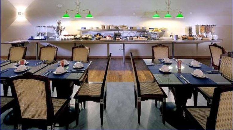 <b>Fribourg Centre Remparts by Mercure Restaurant</b>. Images powered by <a href="https://iceportal.shijigroup.com/" title="IcePortal" target="_blank">IcePortal</a>.