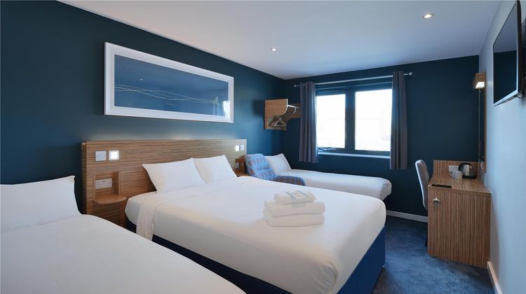 Travelodge Boston Room