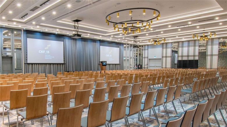 <b>Mercure Krakow Fabryczna City Meeting</b>. Images powered by <a href="https://iceportal.shijigroup.com/" title="IcePortal" target="_blank">IcePortal</a>.