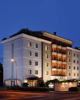 Poli Hotel