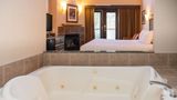 <b>Rundlestone Lodge Suite</b>. Images powered by <a href="https://iceportal.shijigroup.com/" title="IcePortal" target="_blank">IcePortal</a>.