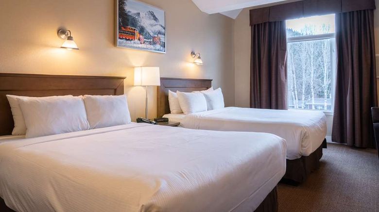 <b>Irwin's Mountain Inn Room</b>. Images powered by <a href="https://iceportal.shijigroup.com/" title="IcePortal" target="_blank">IcePortal</a>.