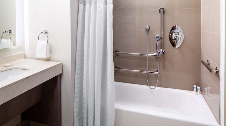<b>Hyatt House North Scottsdale Room</b>. Images powered by <a href="https://iceportal.shijigroup.com/" title="IcePortal" target="_blank">IcePortal</a>.