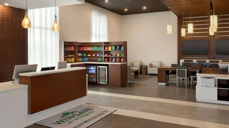 Wingate by Wyndham Murfreesboro Lobby