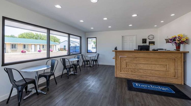 Travelodge-Wyndham Spirit Lake Okoboji Lobby