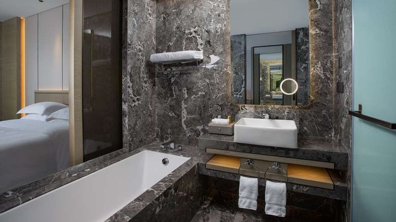 <b>Ramada Plaza by Wyndham Xiamen Room</b>. Images powered by <a href="https://iceportal.shijigroup.com/" title="IcePortal" target="_blank">IcePortal</a>.
