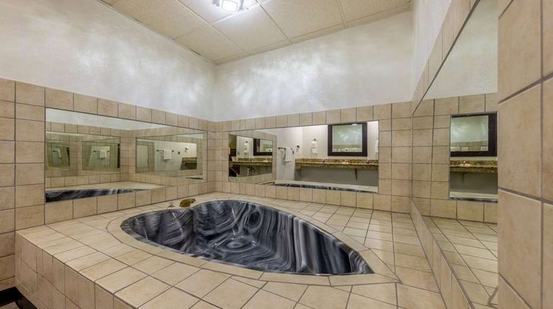 <b>Baymont by Wyndham El Dorado Suite</b>. Images powered by <a href="https://iceportal.shijigroup.com/" title="IcePortal" target="_blank">IcePortal</a>.