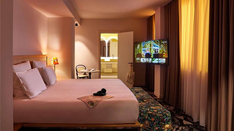 <b>Mama Shelter Roma Room</b>. Images powered by <a href="https://iceportal.shijigroup.com/" title="IcePortal" target="_blank">IcePortal</a>.