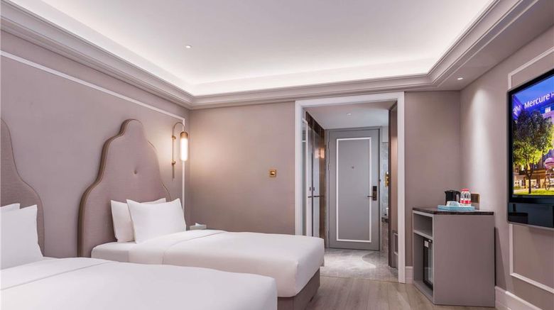 <b>Mercure Shijiazhuang People Square Room</b>. Images powered by <a href="https://iceportal.shijigroup.com/" title="IcePortal" target="_blank">IcePortal</a>.