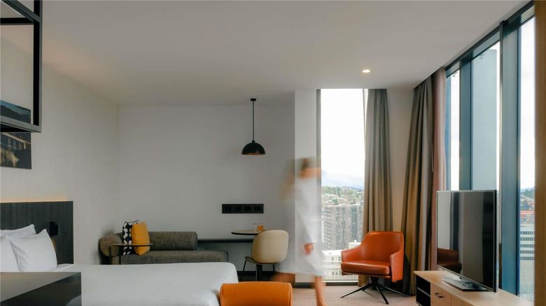 <b>Moevenpick Hotel Hobart Suite</b>. Images powered by <a href="https://iceportal.shijigroup.com/" title="IcePortal" target="_blank">IcePortal</a>.