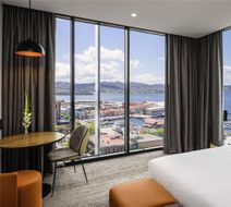 Moevenpick Hotel Hobart Room