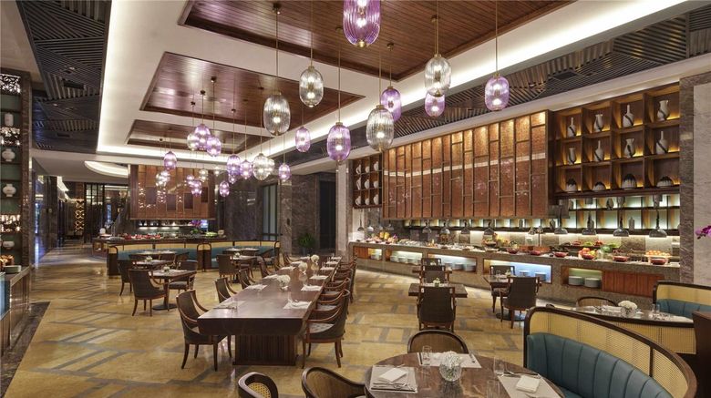 <b>Fairmont Sanya Haitang Bay Restaurant</b>. Images powered by <a href="https://iceportal.shijigroup.com/" title="IcePortal" target="_blank">IcePortal</a>.