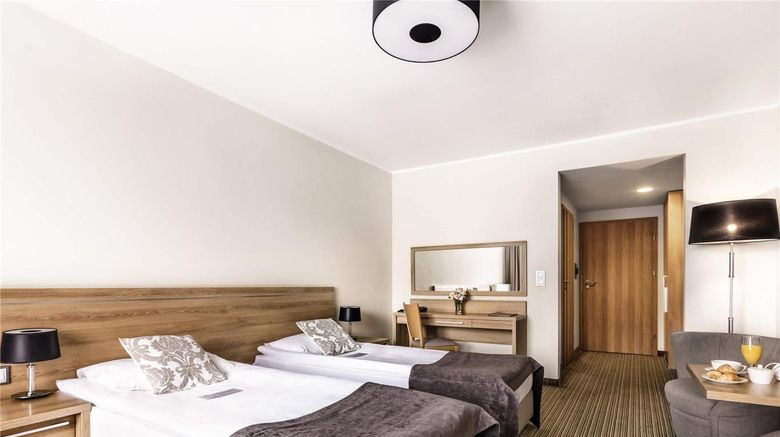 <b>Mercure Wiazowna Brant Room</b>. Images powered by <a href="https://iceportal.shijigroup.com/" title="IcePortal" target="_blank">IcePortal</a>.