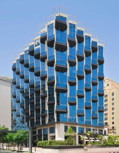 Adagio Premium The Palm