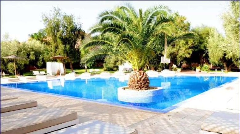 <b>La Maison des Oliviers Pool</b>. Images powered by <a href="https://iceportal.shijigroup.com/" title="IcePortal" target="_blank">IcePortal</a>.