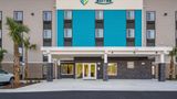 <b>WoodSpring Suites Campfield Commons Exterior</b>. Images powered by <a href="https://iceportal.shijigroup.com/" title="IcePortal" target="_blank">IcePortal</a>.
