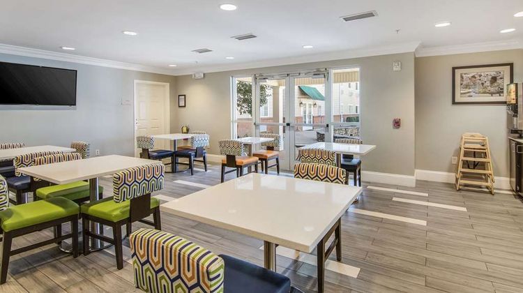 Sleep Inn & Suites Columbus Restaurant