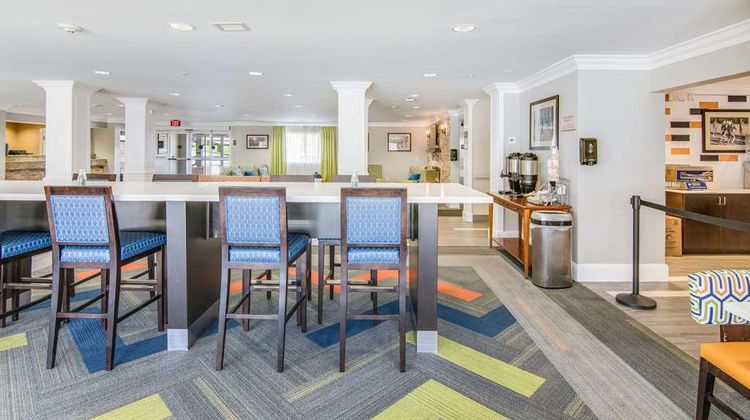 MainStay Suites Columbus Lobby
