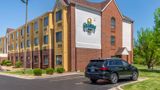 Quality Inn Overland Park Exterior
