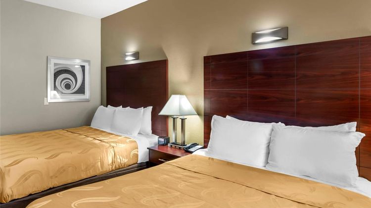Quality Inn Overland Park Room