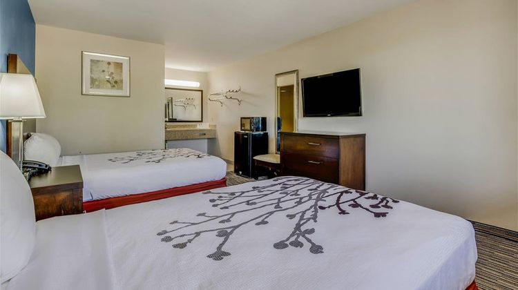 Econo Lodge Inn and Suites Enid Room
