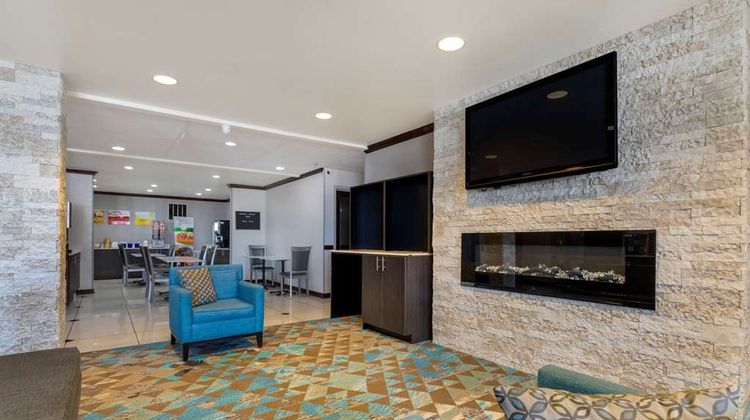 Quality Inn Sallisaw Lobby