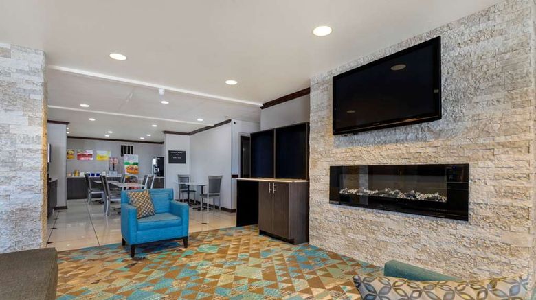 <b>Quality Inn Sallisaw Lobby</b>. Images powered by <a href="https://iceportal.shijigroup.com/" title="IcePortal" target="_blank">IcePortal</a>.