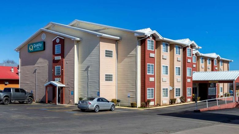 <b>Quality Inn Sallisaw Exterior</b>. Images powered by <a href="https://iceportal.shijigroup.com/" title="IcePortal" target="_blank">IcePortal</a>.