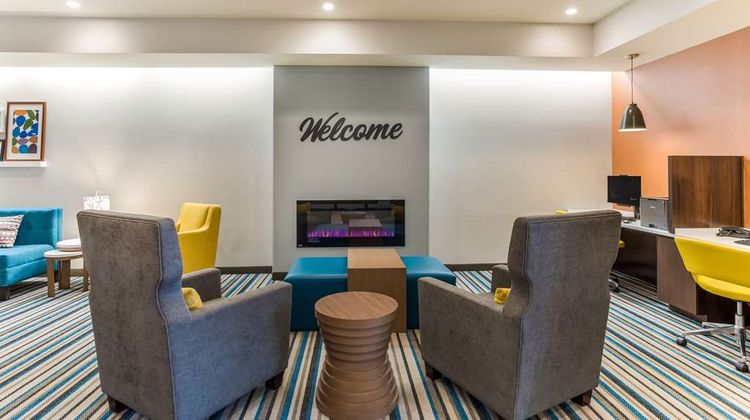 MainStay Suites Murfreesboro Lobby