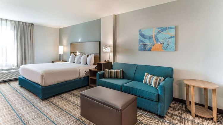 MainStay Suites Murfreesboro Suite