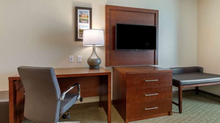 Comfort Inn & Suites Suite