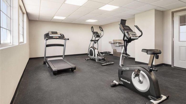 <b>Baymont by Wyndham Blackwell I-35 Health</b>. Images powered by <a href="https://iceportal.shijigroup.com/" title="IcePortal" target="_blank">IcePortal</a>.